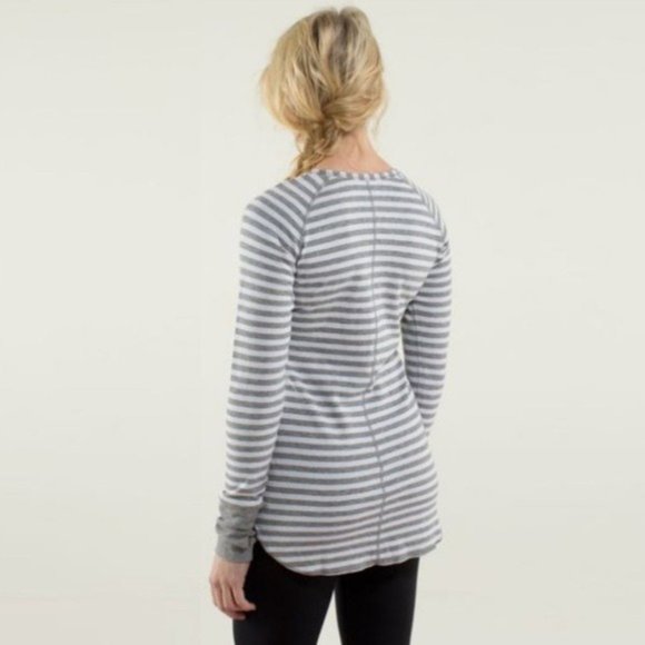 Lululemon Open Your Heart Long Sleeve - Picture 2 of 6
